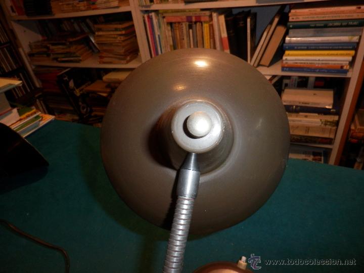 Vintage: L&Aacute;MPARA FLEXO DE SOBREMESA COLOR MARR&Oacute;N - FUNCIONA - Foto 9