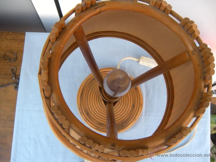 Vintage: L&Aacute;MPARA DE SOBREMESA CA&Ntilde;A RATTAN - Foto 4