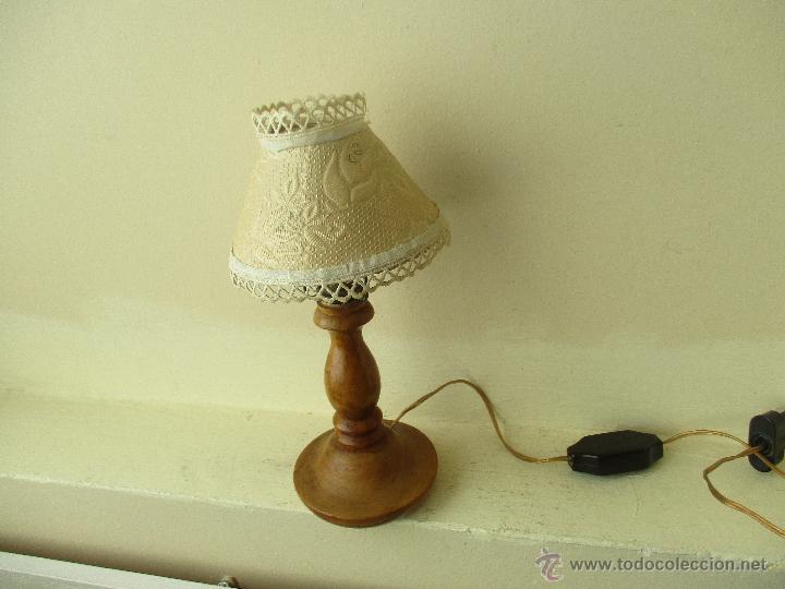 Vintage: PEQUE&Ntilde;A Y ANTIGUA L&Aacute;MPARA DE MADERA - Foto 11