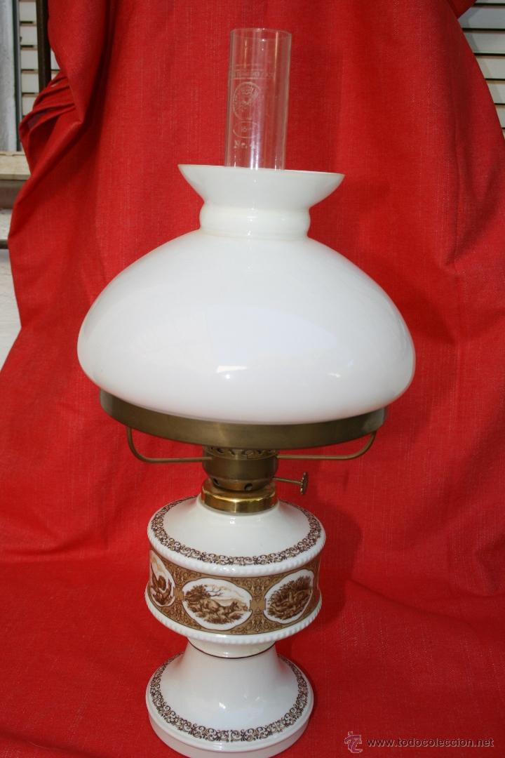 Vintage: ANTIGUO QUINQUE DE OPALINA BLANCO CON TULIPA - Foto 1