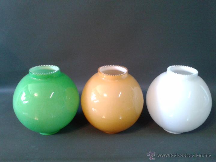 Vintage: TULIPA NUEVA DE OPALINA