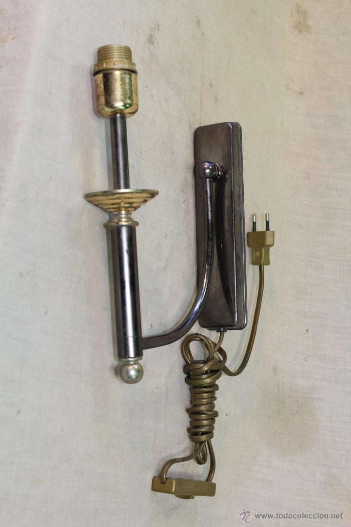 Vintage: APLIQUE EN METAL DORADO - Foto 1