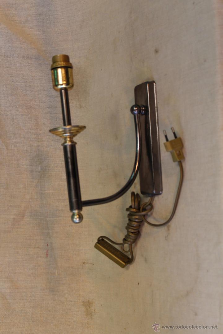 Vintage: APLIQUE EN METAL DORADO - Foto 2