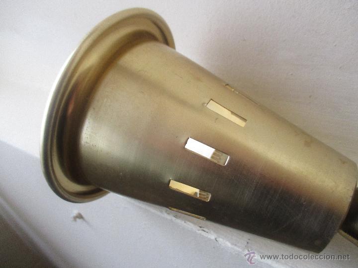 Vintage: FOCO DE TECHO DE ALUMINIO DORADO A&Ntilde;OS 60 - Foto 1
