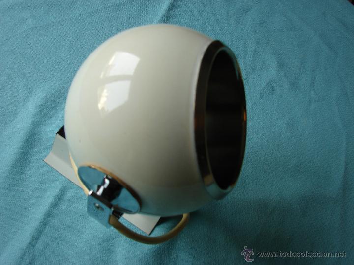 Vintage: ANTIGUO APLIQUE. A&Ntilde;OS 60 - Foto 2