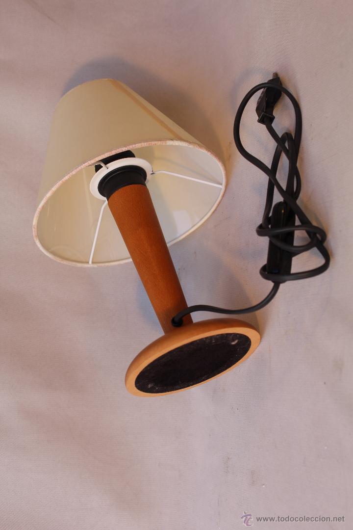 Vintage: lampara de sobremesa con pie de madera - Foto 3