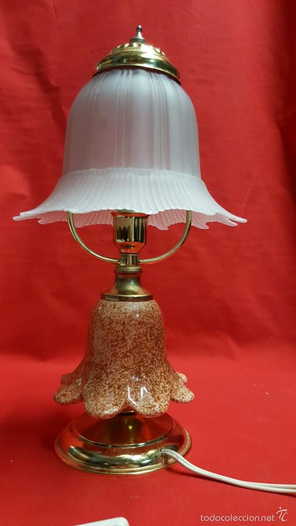 Vintage: L&aacute;mpara de sobremesa en forma acampanada - Foto 2