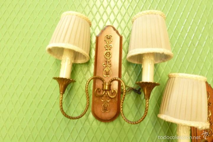 Vintage: PAREJA DE APLIQUES. 31X 34 cms. - Foto 2
