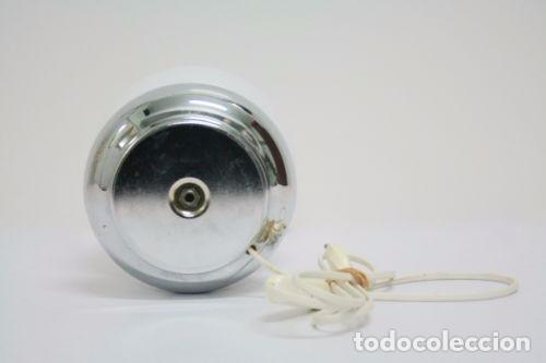 Vintage: L&aacute;mpara de mesa, cromada y opalina - Foto 5