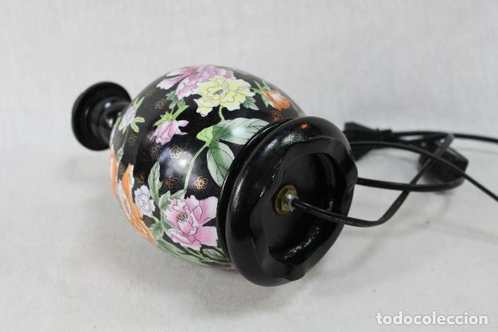 Vintage: lampara de sobremesa en porcelana - Foto 4