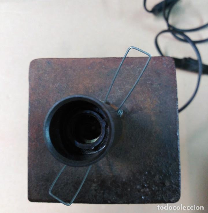 Vintage: Pie de lampara en hierro o acero corten - Foto 8