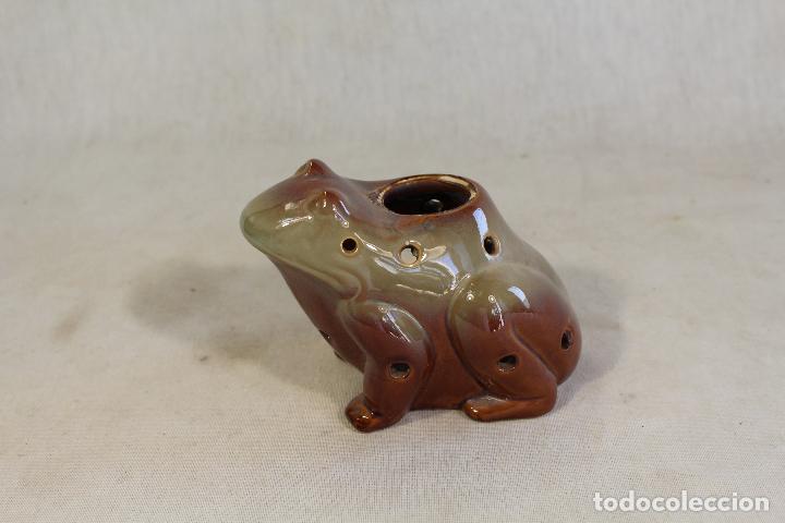 Vintage: farol rana en ceramica - Foto 3