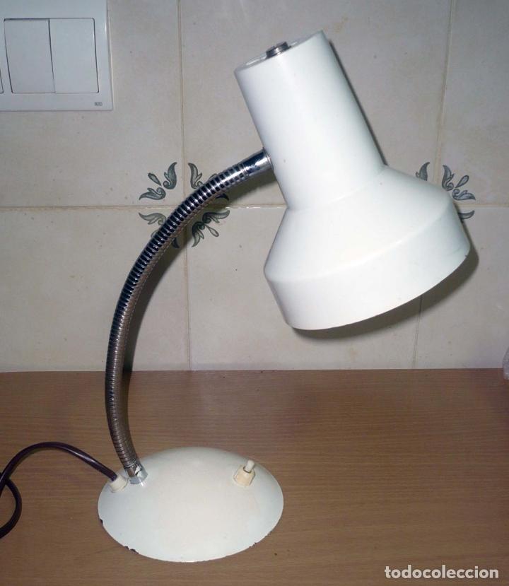Vintage: Flexo en color blanco finales 60 - Foto 1