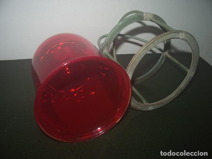 Vintage: TULIPA de CRISTAL Rojo, con Protecci&oacute;n. - Foto 3