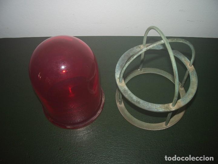 Vintage: TULIPA de CRISTAL Rojo, con Protecci&oacute;n. - Foto 4