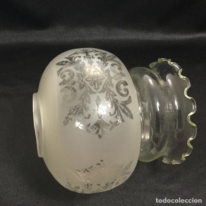 Vintage: Lote de 5 tulipas para l&aacute;mpara. - Foto 3