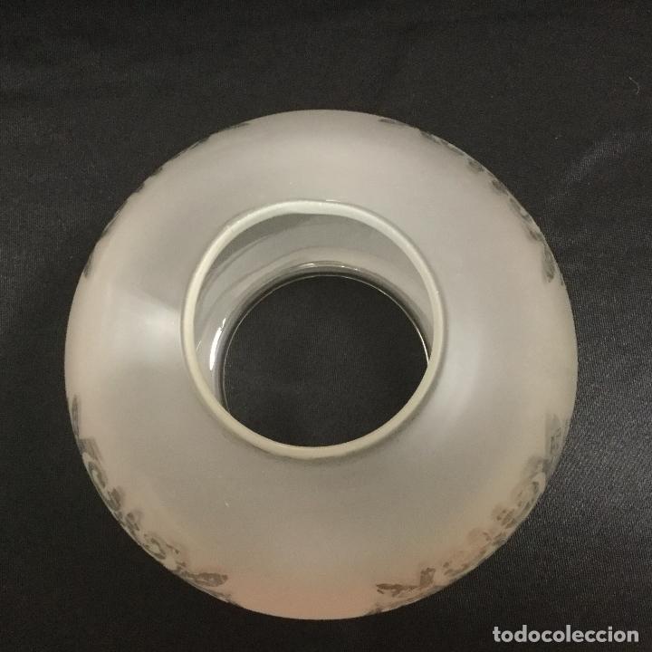 Vintage: Lote de 5 tulipas para l&aacute;mpara. - Foto 4