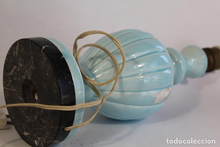 Vintage: Lampara de ceramica de Manises. Esmaltada en azul turquesa, - Foto 2