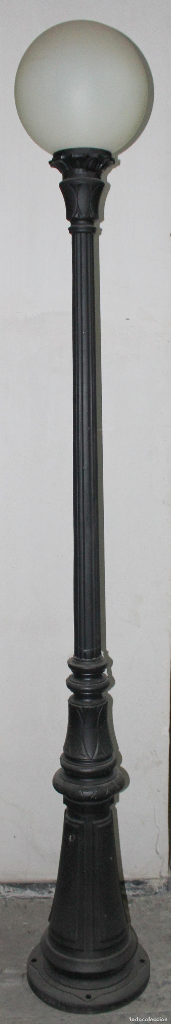 Vintage: Farola de jard&iacute;n con poste de fundici&oacute;n - Foto 2