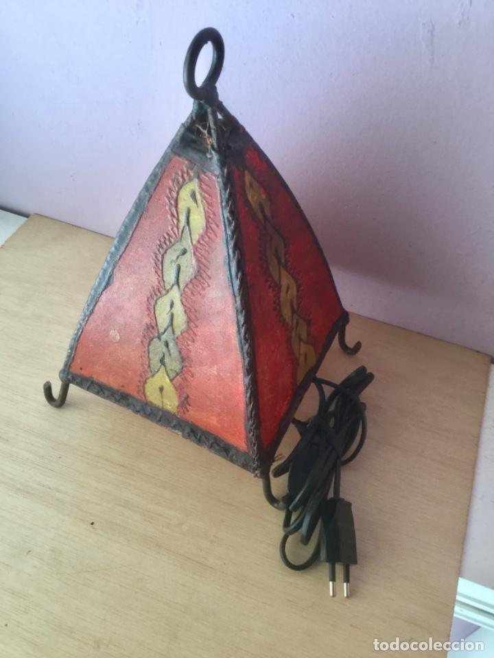 Vintage: L&aacute;mpara piel y gena. 28 cms. - Foto 2