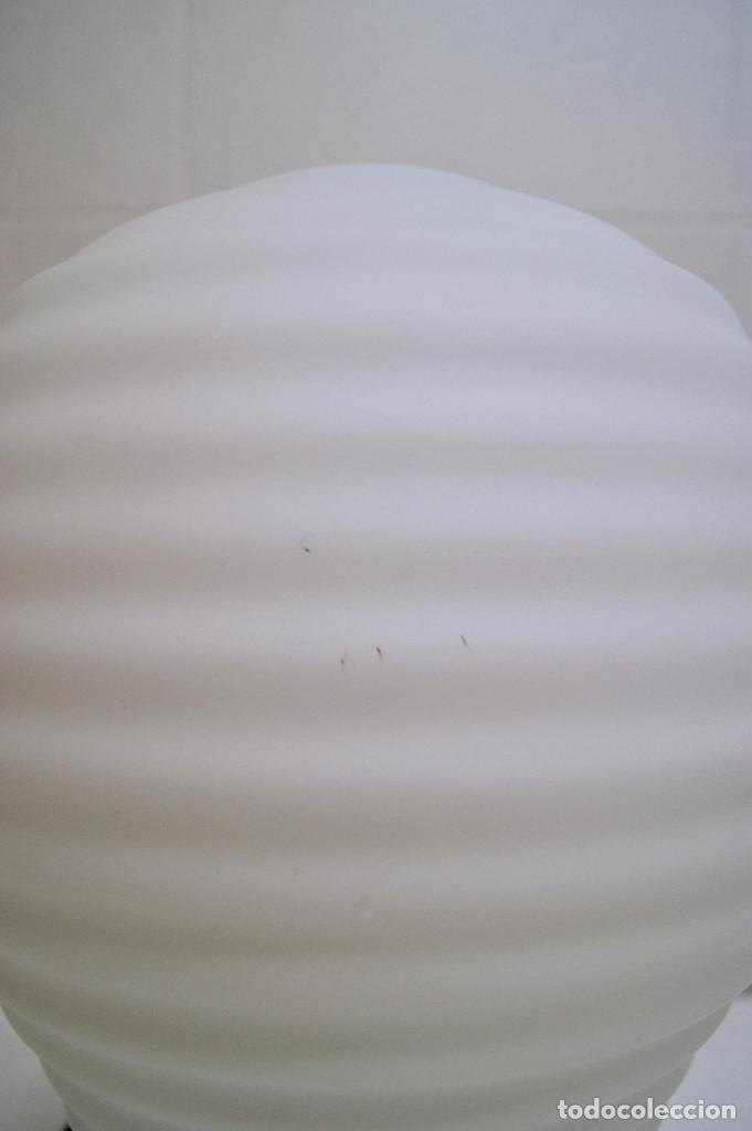 Vintage: L&aacute;mpara sobremesa con forma de bombilla - Foto 3