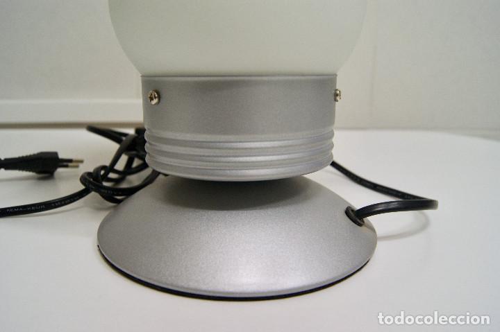 Vintage: L&aacute;mpara sobremesa con forma de bombilla - Foto 4