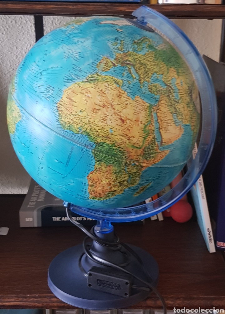 Vintage: Globo terr&aacute;queo con luz. - Foto 1