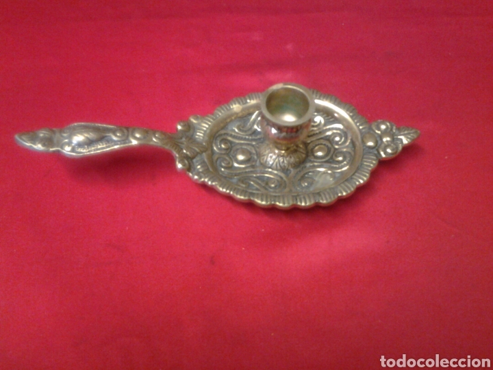 Vintage: Porta velas en bronce labrado - Foto 1