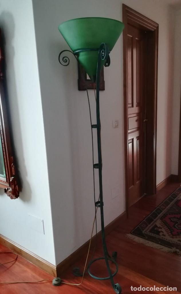 Vintage: L&aacute;mpara de pie. - Foto 4