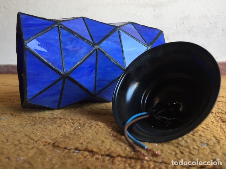 Vintage: L&aacute;mpara de cristaler&iacute;a triangular en color azul - Foto 1