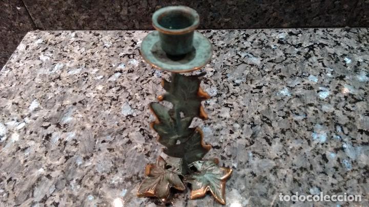 Vintage: CANDELABRO PORTAVELA BRONCE - Foto 2