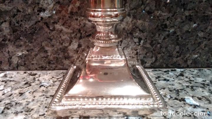 Vintage: CANDELABRO PORTAVELA CUADRADO PLATEADO - Foto 5