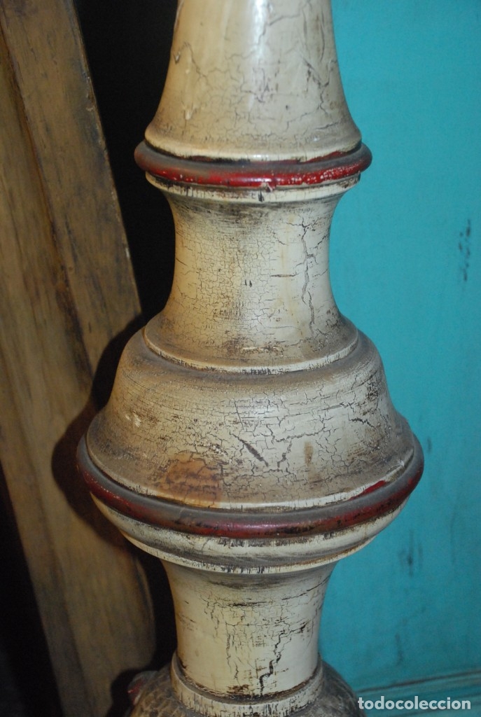 Vintage: MUY BONITO PIE DE L&Aacute;MPARA DE MADERA TALLADA - Foto 8