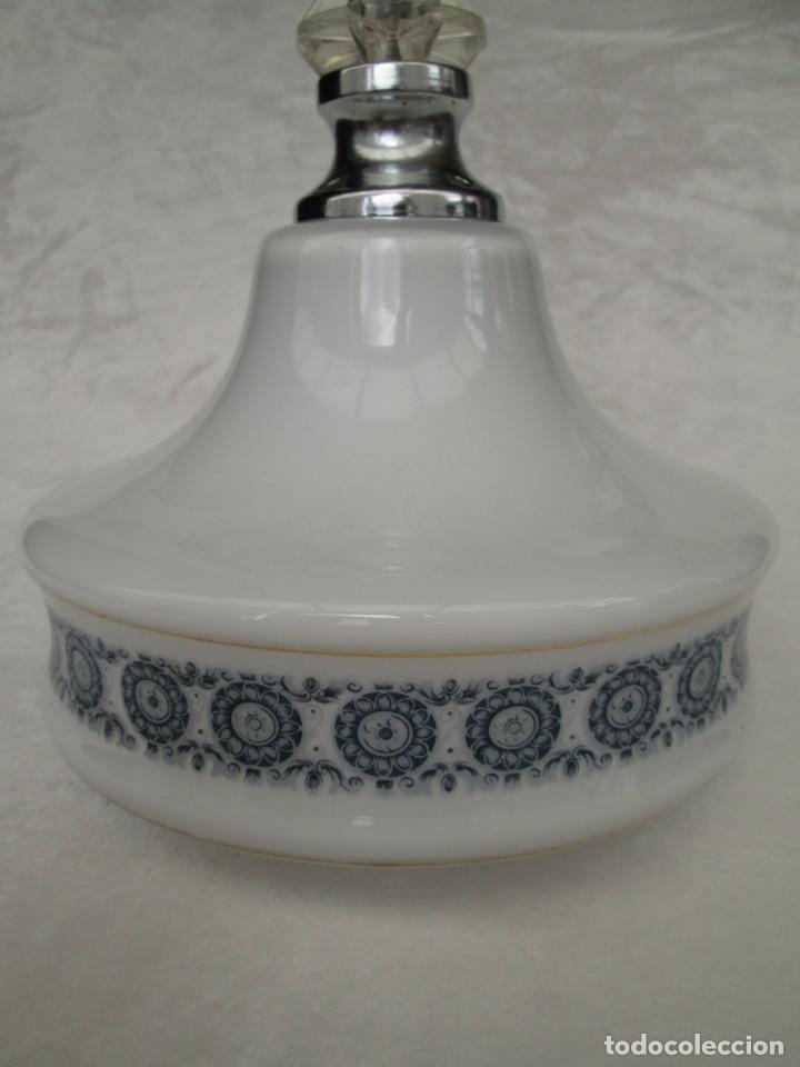Vintage: L&aacute;mpara con cenefa azul - Foto 3