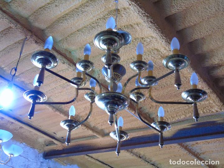 Vintage: LAMPARA VINTAGE DE LAT&Oacute;N. 8 BRAZOS. - Foto 5