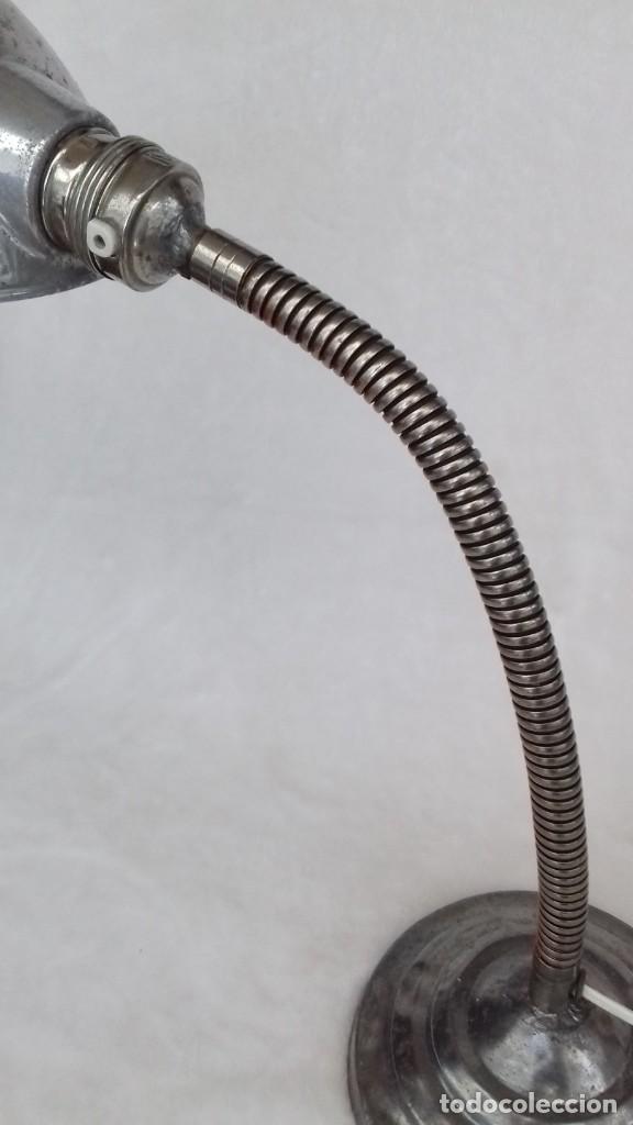 Vintage: Flexo de aluminio restaurado. - Foto 4