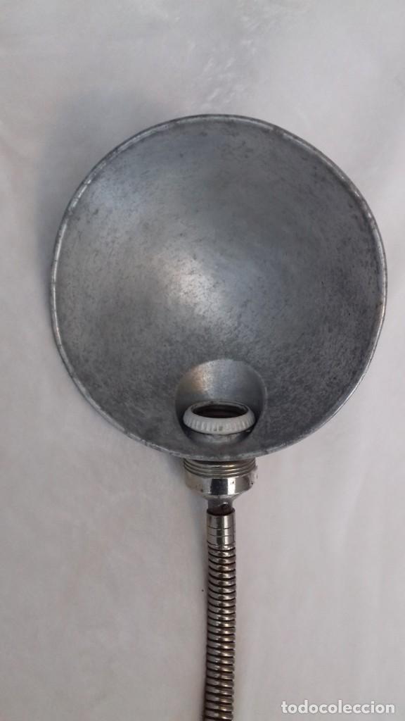 Vintage: Flexo de aluminio restaurado. - Foto 7