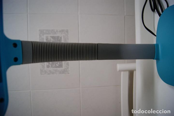 Vintage: L&aacute;mpara sobremesa de pl&aacute;stico azul turquesa tipo flexo - Foto 5