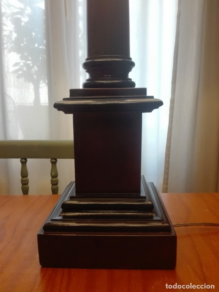 Vintage: L&aacute;mpara con pie de madera tipo columna - Foto 3