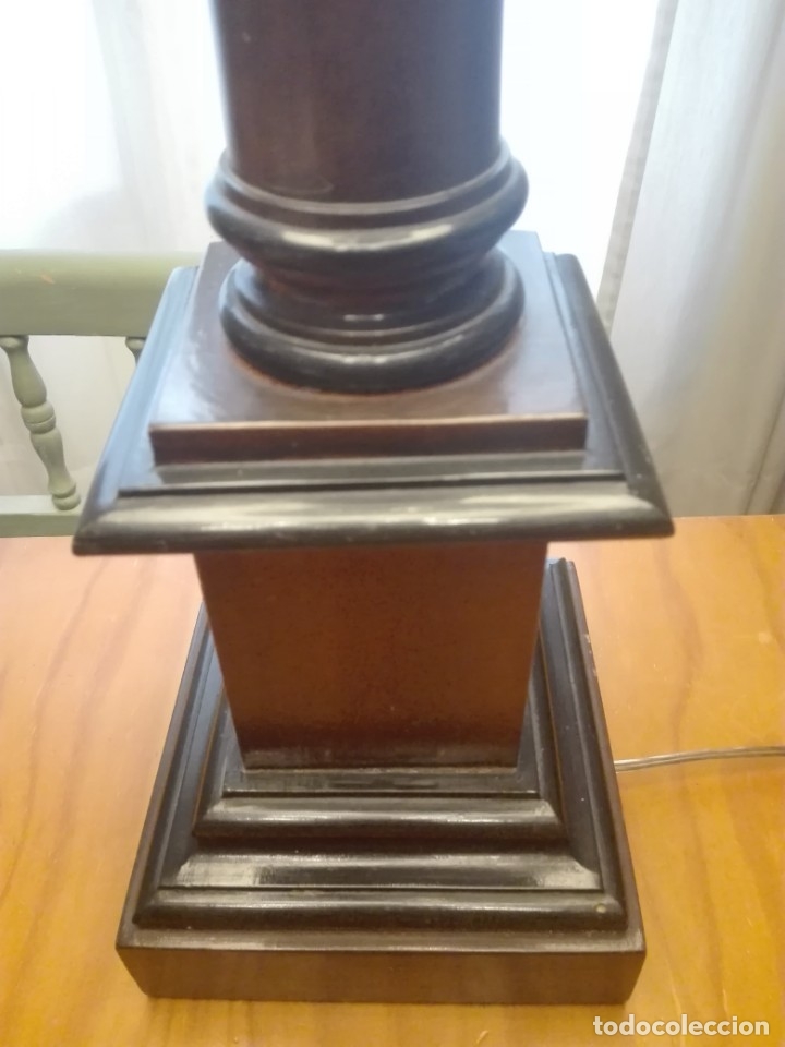 Vintage: L&aacute;mpara con pie de madera tipo columna - Foto 4