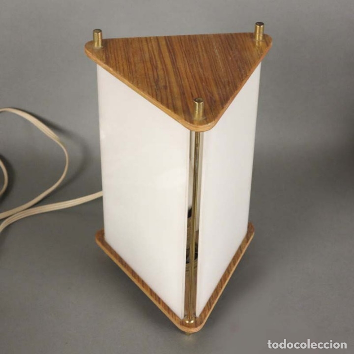 Vintage: Vintage. L&aacute;mpara de mesa triangular. 1950 - 1960 - Foto 5