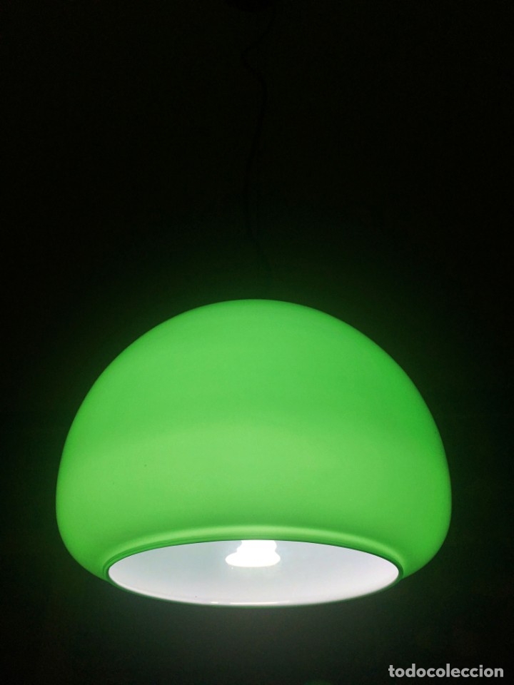 Vintage: LAMPARA TECHO CAMPANA OPALINA VERDE - Foto 2