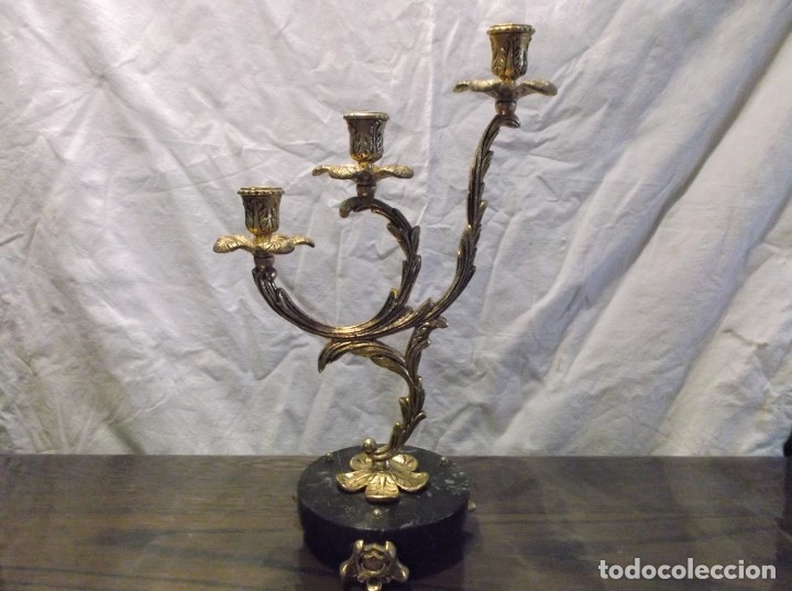 Vintage: DOS CANDELABROS DORADOS. - LOTE. - Foto 3
