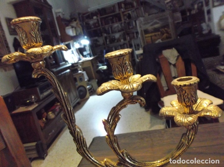 Vintage: DOS CANDELABROS DORADOS. - LOTE. - Foto 5
