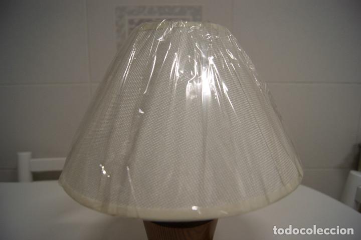 Vintage: L&aacute;mpara sobremesa en madera torneada - Foto 3