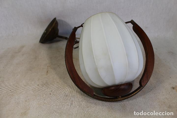 Vintage: lampara de techo en madera y cristal - Foto 4