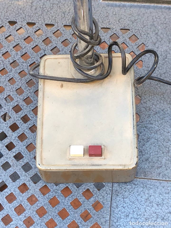Vintage: Precioso flexo de mesa, a&ntilde;os 60-70, funciona - Foto 2