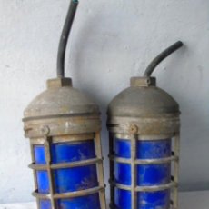 Vintage: LAMPARA INDUSTRIAL STONCO COLOR AZUL LAMPARA BARCO ? SUBMARINO LOTE DE 2 LAMPARAS. Lote 244793405