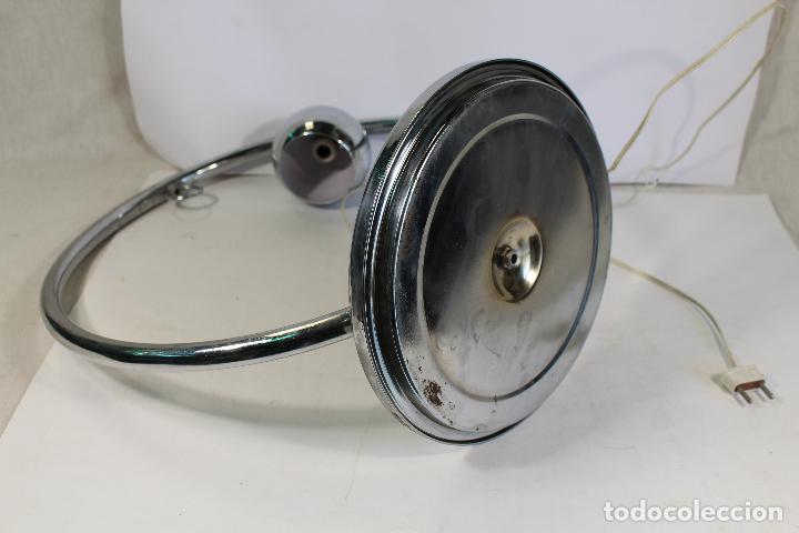 Vintage: lampara de dise&ntilde;o cromada a&ntilde;os 70 - Foto 2
