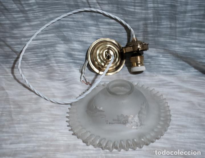 Vintage: LAMPARA, TULIPA ELECTRIFICADA CON CORDON TEXTIL - Foto 3